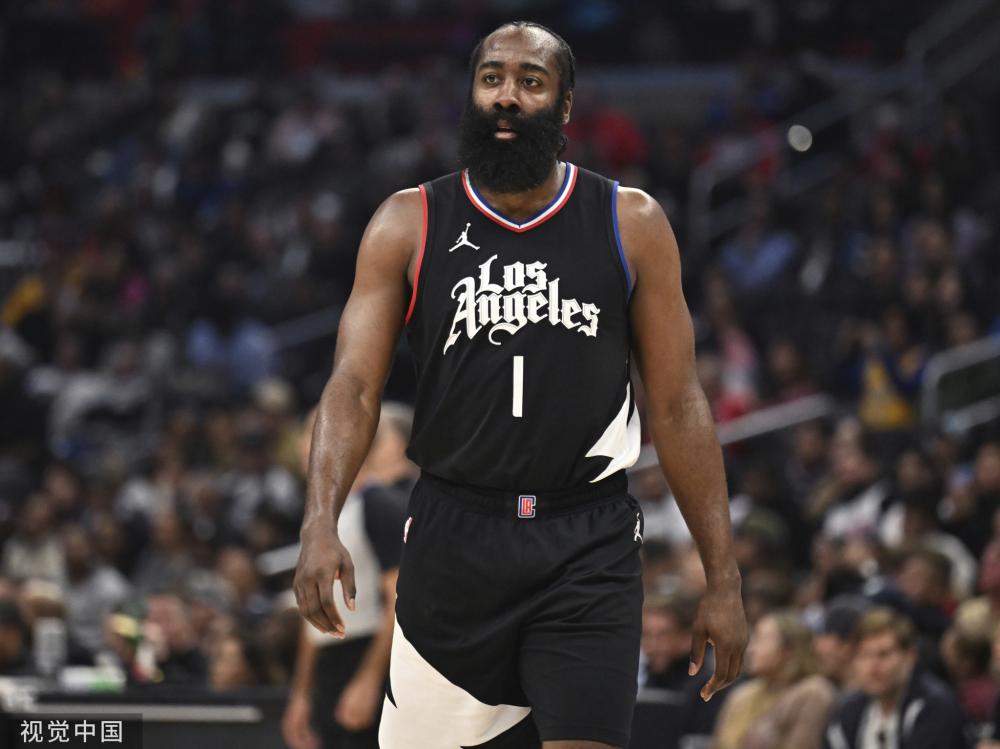 她们不仅在 她们不仅在