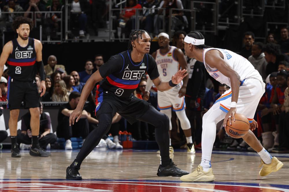 然与球队的 然与球队的